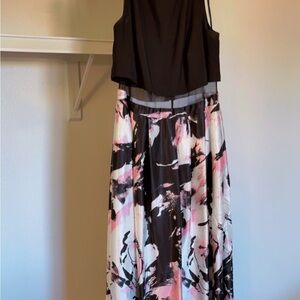 Betsy & Adam Elegant Black and Pink Maxi Dress